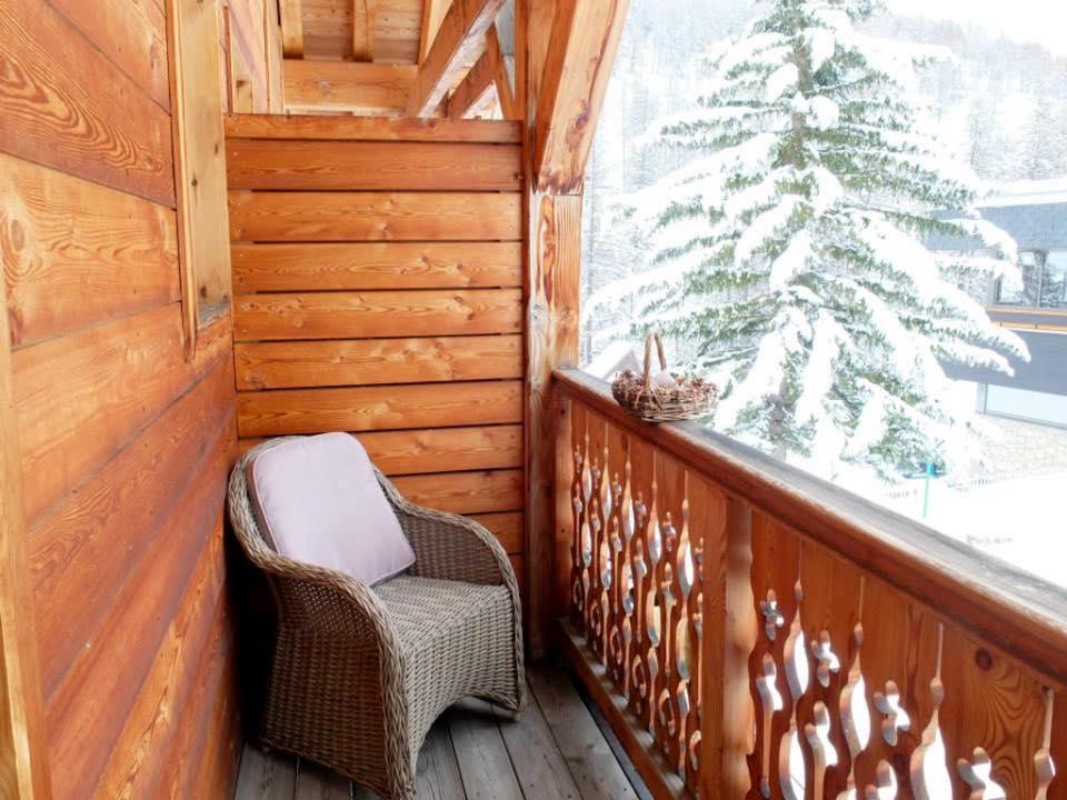 Ecureuil 3* Vars (Hautes-Alpes)