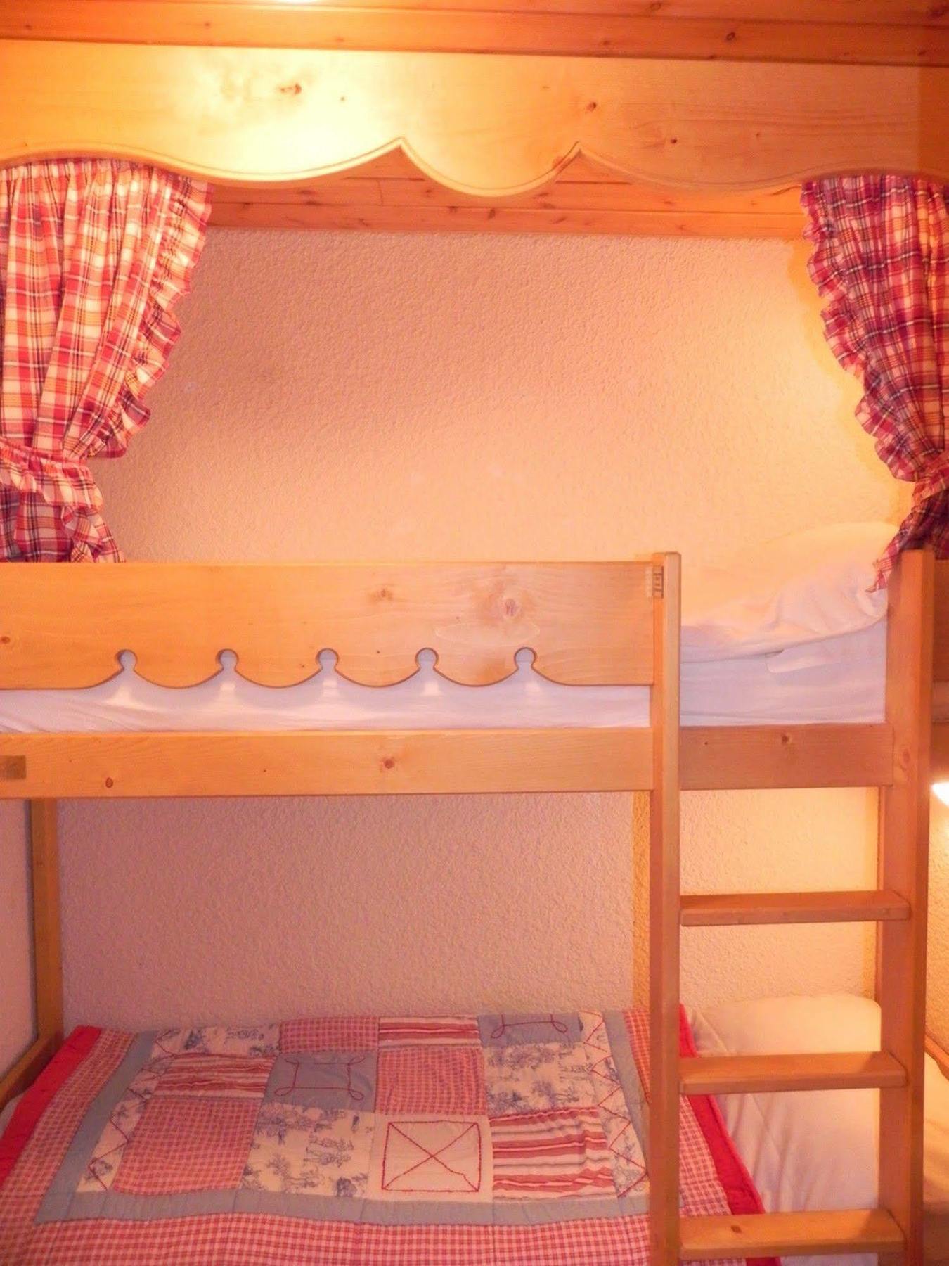 Ecureuil 3* Vars (Hautes-Alpes)
