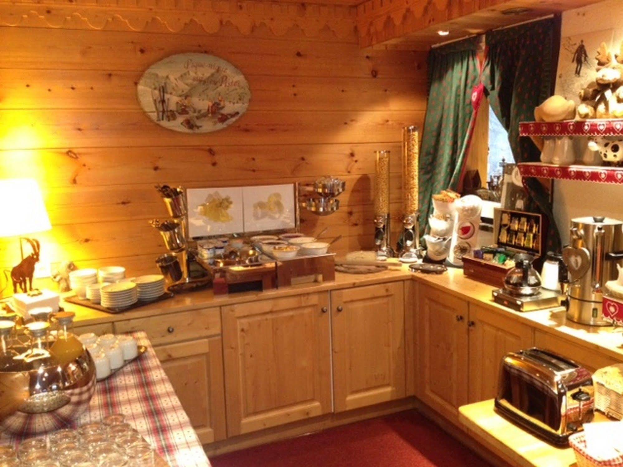 Hotel Ecureuil Vars (Hautes-Alpes)