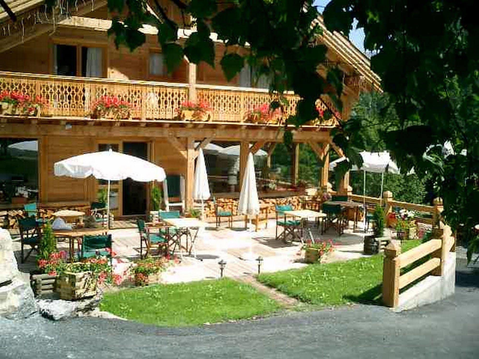 Ecureuil Hotel
